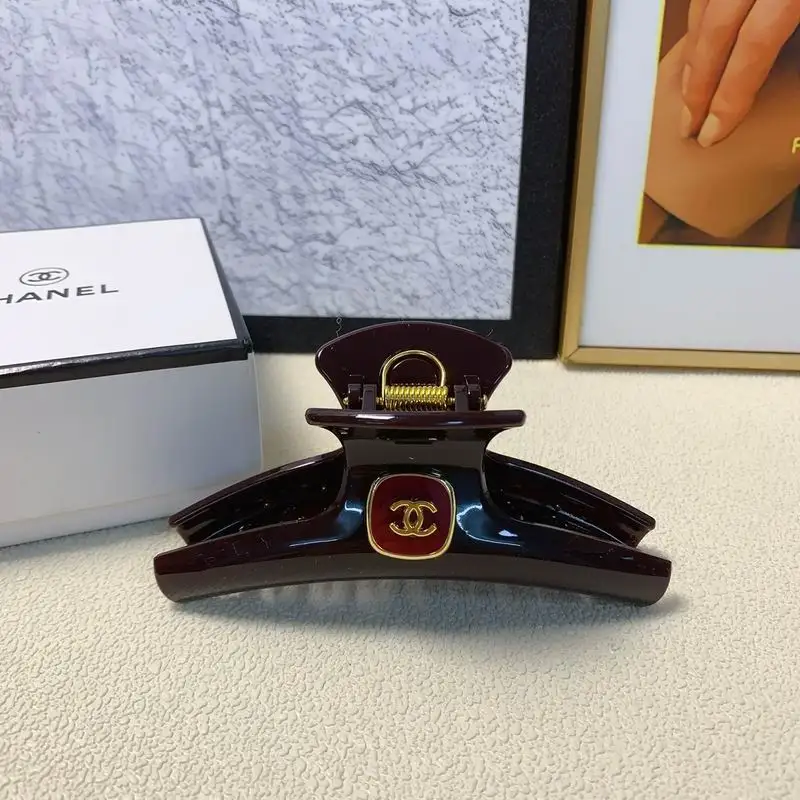 Chanel Hair Grab Clip 12lyx42 (6)